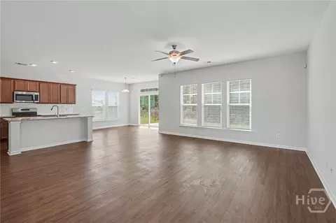Living - 7 Cantata Cir, Pooler, GA 31322 photo 1 of 4