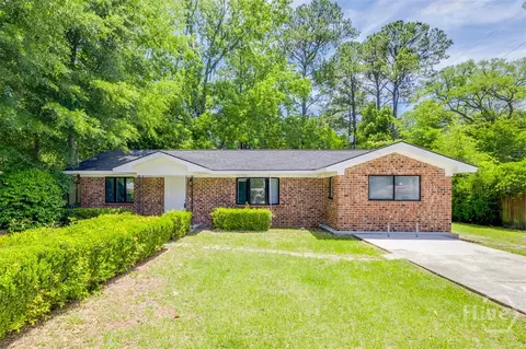 8508 Clarke Ave, Savannah, GA 31406