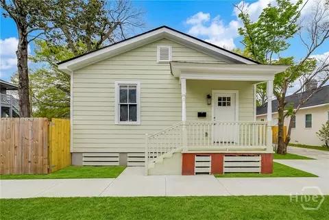 2121 Harden St, Savannah, GA 31415