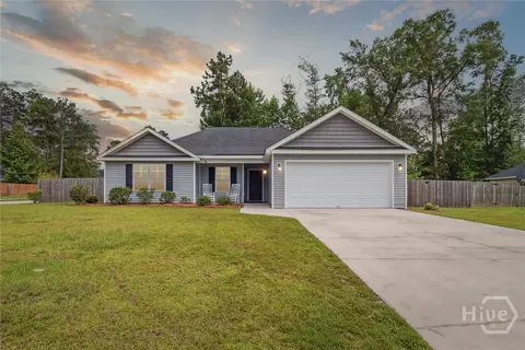 200 Crooked Oaks Dr, Rincon, GA 31326