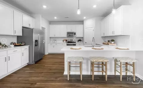 Kitchen - 241 Bircholt Grv, Pooler, GA 31322 photo 2 of 2