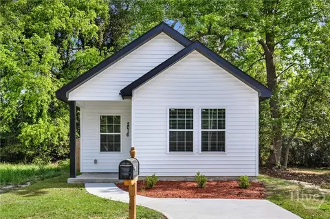 2016 Eppinger St, Savannah, GA 31415