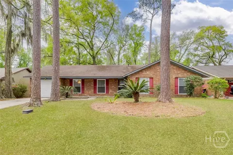 817 Jamestowne Rd, Savannah, GA 31419