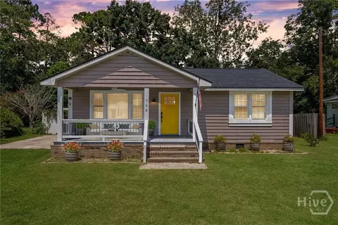 708 Virginia Ave, Glennville, GA 30427