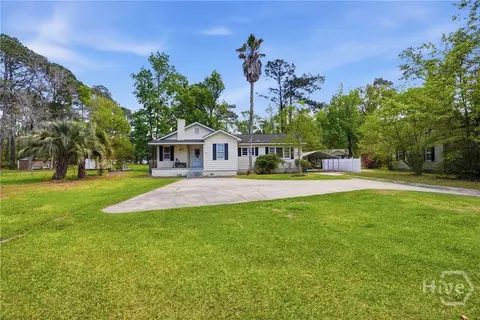 530 Talmadge Ave, Garden City, GA 31408