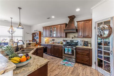 Kitchen - 193 Circle Dr, Midway, GA 31320 photo 1 of 4