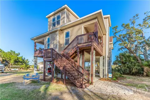 Exterior - 193 Circle Dr, Midway, GA 31320 photo 1 of 10