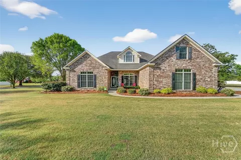 301 Flat Bush Dr, Guyton, GA 31312