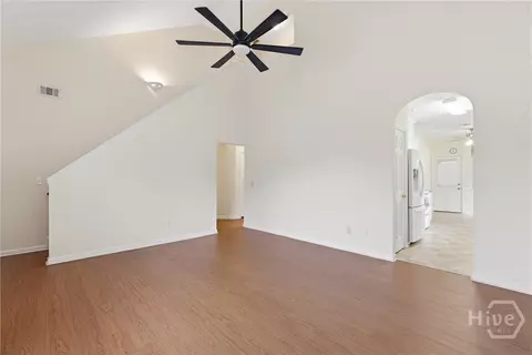 Living - 1159 Mohawk St #E4, Savannah, GA 31419 photo 3 of 6