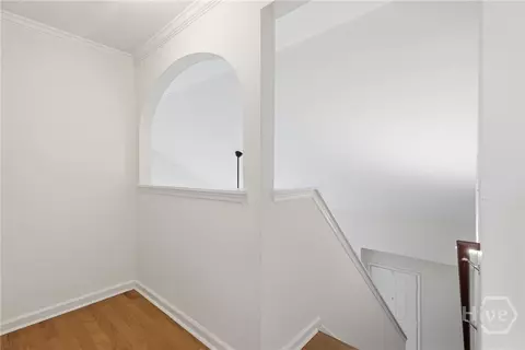 Entry Way - 1159 Mohawk St #E4, Savannah, GA 31419 photo 2 of 3