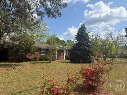 17 Bill Brown Rd, Pembroke, GA 31321