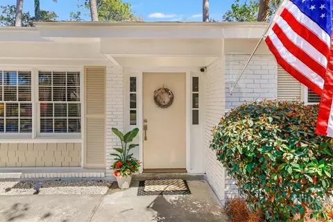 620 Valleybrook Rd, Savannah, GA 31419