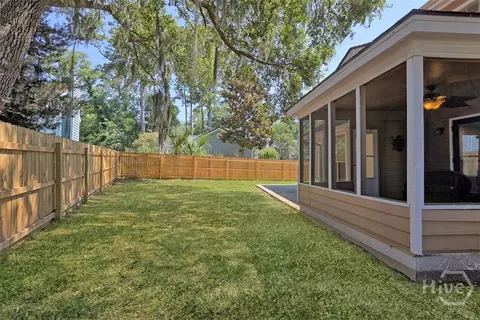 Exterior - 2 Oemler Ct E, Savannah, GA 31410 photo 14 of 14