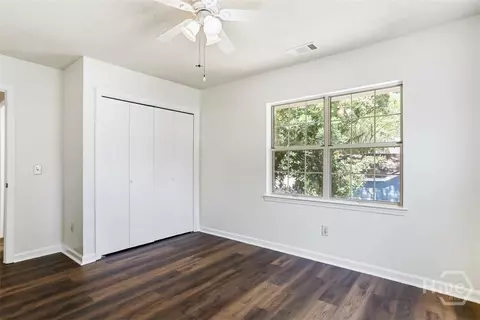 Bedroom - 2 Oemler Ct E, Savannah, GA 31410 photo 2 of 7