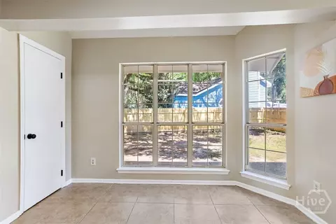Other - 2 Oemler Ct E, Savannah, GA 31410 photo 6 of 9