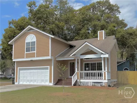 2 Oemler Ct E, Savannah, GA 31410