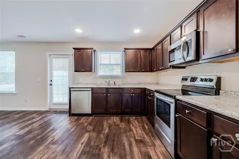 101 Rebel Estates Dr, Springfield, GA 31329 photo 7