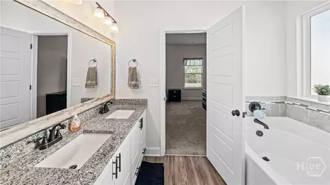 Bath - 278 Timberlake Dr, Guyton, GA 31312 photo 2 of 4