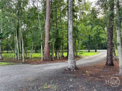1705 Retreat Rd, Riceboro, GA 31323