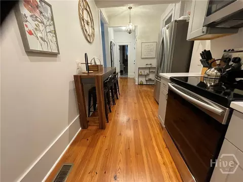 Entry Way - 210 E State St, Savannah, GA 31401 photo 1 of 11