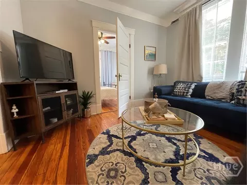 Living - 210 E State St, Savannah, GA 31401 photo 2 of 4