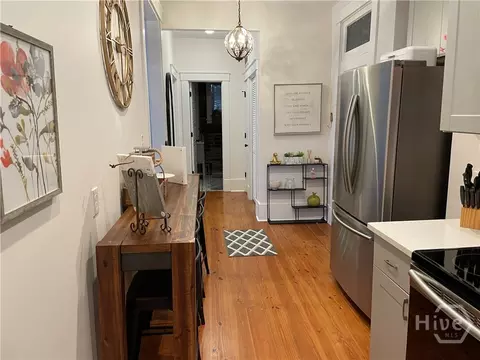 Entry Way - 210 E State St, Savannah, GA 31401 photo 5 of 11