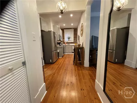 Entry Way - 210 E State St, Savannah, GA 31401 photo 2 of 11