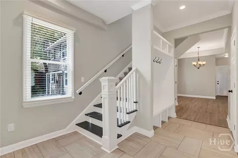 Entry Way - 856 E 35th St, Savannah, GA 31401 photo 2 of 5