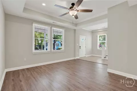 Living - 856 E 35th St, Savannah, GA 31401 photo 1 of 2