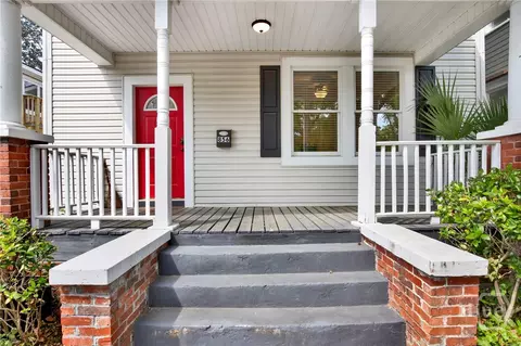 Exterior - 856 E 35th St, Savannah, GA 31401 photo 4 of 11