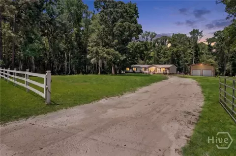 167 Wildwood Ln, Bloomingdale, GA 31302