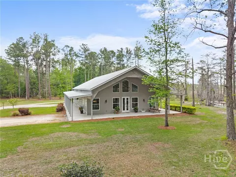 2200 Kennedy Pond Rd, Statesboro, GA 30458