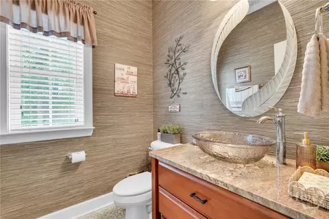 Bath - 4 Grand View Ct, Pooler, GA 31322 photo 1 of 10