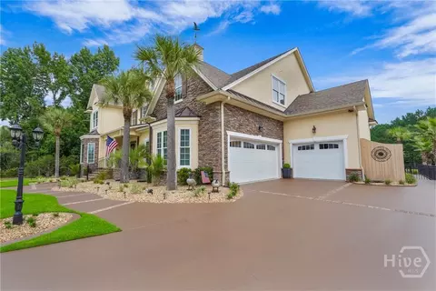 Exterior - 4 Grand View Ct, Pooler, GA 31322 photo 2 of 13