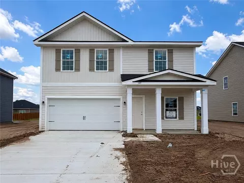 147 Pitchline Dr, Hinesville, GA 31313