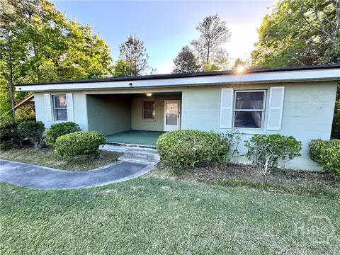147 Camellia Ave, Savannah, GA 31408
