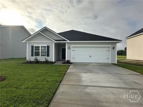 158 Pitchline Dr, Hinesville, GA 31313