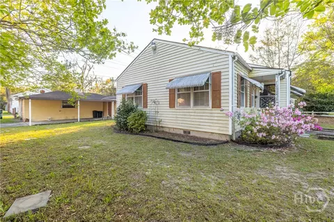 2121 E 58th St, Savannah, GA 31404