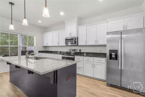 Kitchen - 39 Richmond Pass Cir, Midway, GA 31320 photo 1 of 3
