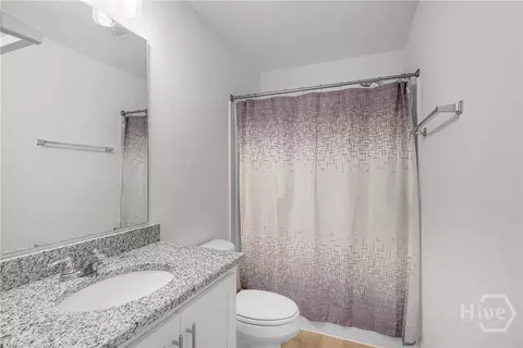 Bath - 39 Richmond Pass Cir, Midway, GA 31320 photo 2 of 4