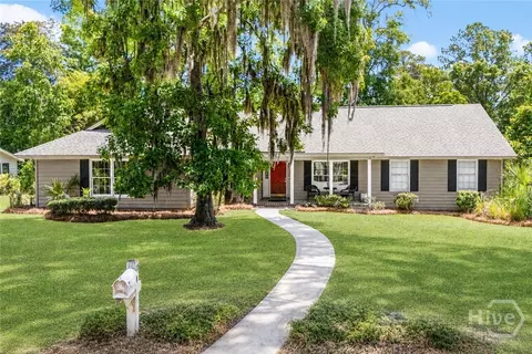 12 Sutton Rd, Savannah, GA 31419
