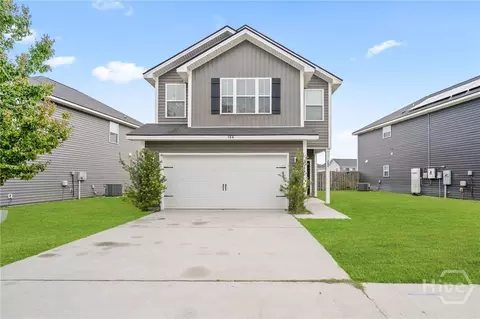 744 Fairview Cir, Hinesville, GA 31313