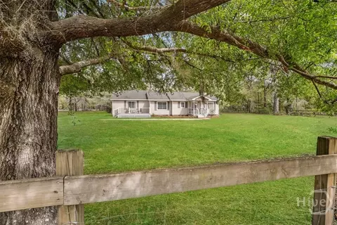 2925 Sandhill Rd, Guyton, GA 31312