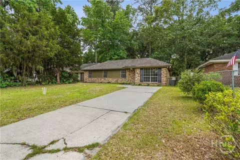 127 Greenbriar Ct, Savannah, GA 31419