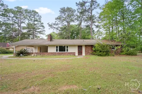 100 Westwood Dr, Rincon, GA 31326