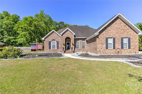 1920 Chatsworth Ct, Statesboro, GA 30461