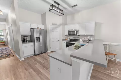 34 Travertine Cir, Savannah, GA 31419
