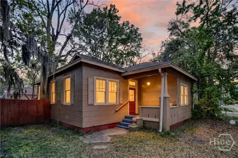 901 W 52nd St, Savannah, GA 31405