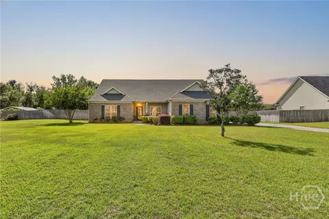 405 Peachtree Dr, Rincon, GA 31326