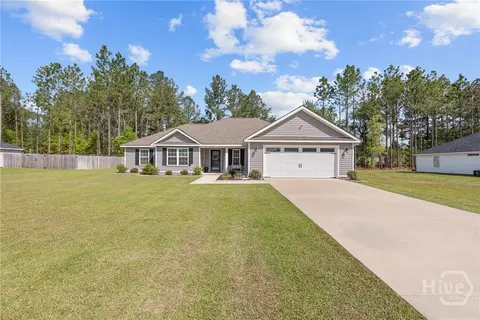 335 Tallulah Bnd, Ellabell, GA 31308